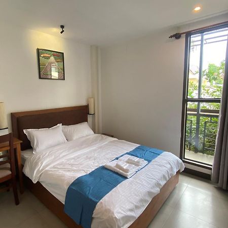 Hostel Fuji Phnom-Penh Buitenkant foto