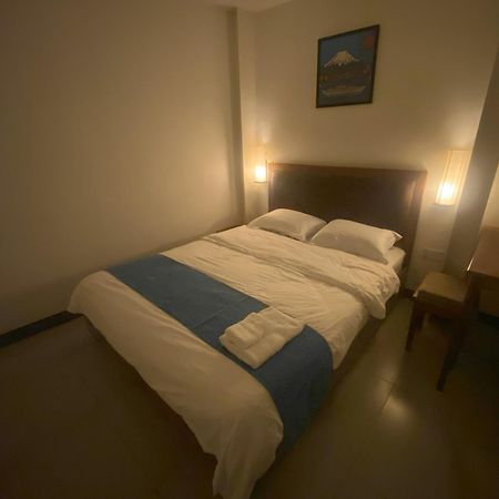 Hostel Fuji Phnom-Penh Buitenkant foto