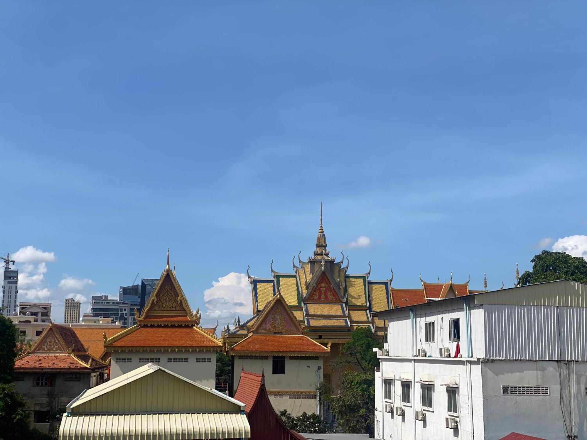 Hostel Fuji Phnom-Penh Buitenkant foto