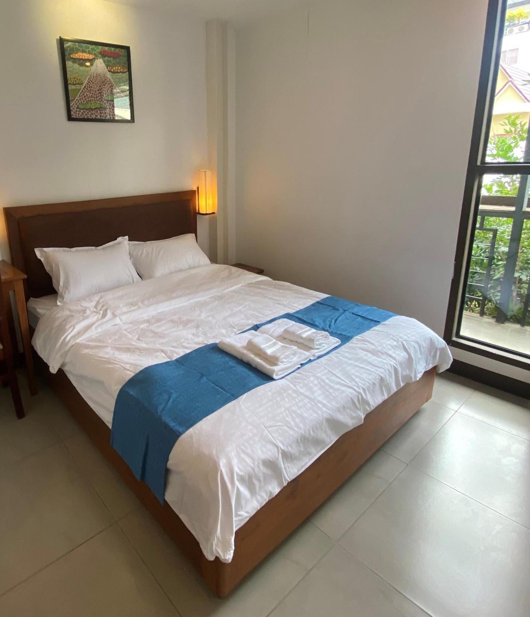 Hostel Fuji Phnom-Penh Buitenkant foto